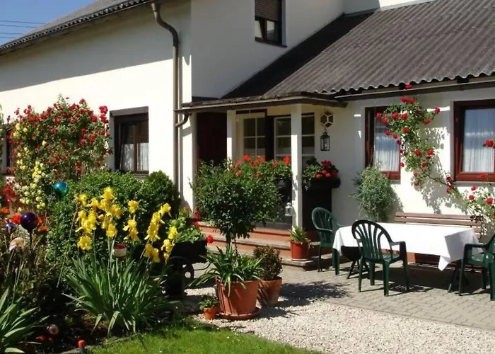 Villa Lindwurm