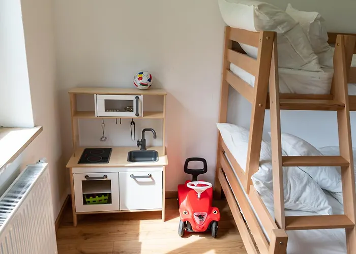 Ganzes Haus Mit Viel Platz Fuer Familie Und Freunde