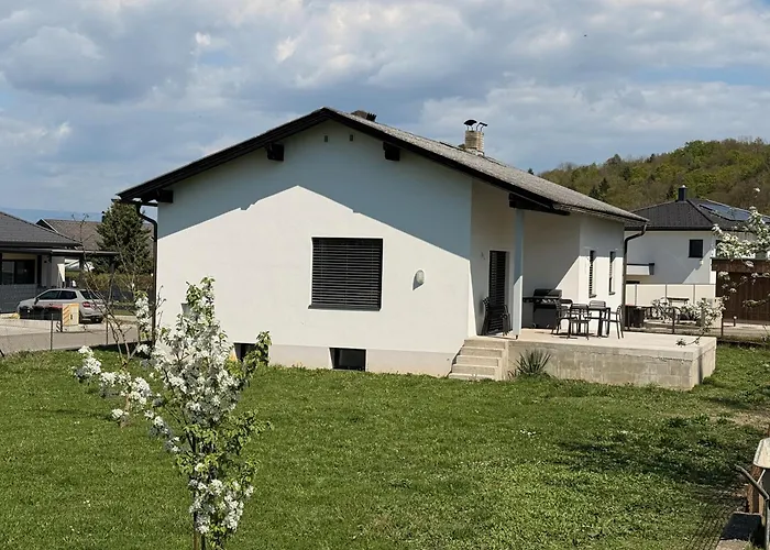 Aussichtsstrasse - Wunderschoen Renoviertes Einfamilienhaus In See- Und Stadtnaehe